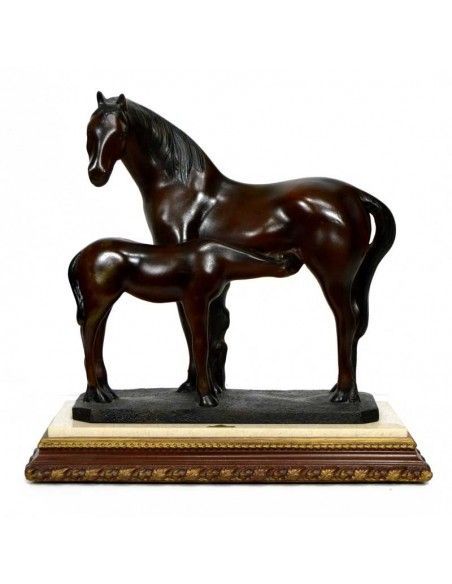 FIGURA DE YEGUA CON POTRO