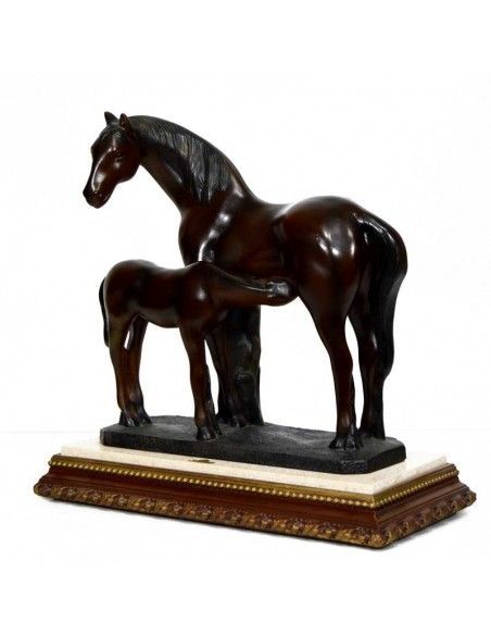 FIGURA DE YEGUA CON POTRO