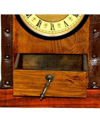 RELOJ DE SOBREMESA DE CUARZO MADERA Y CUERO