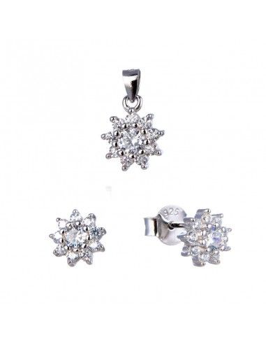 CONJUNTO DE PENDIENTES Y COLGANTE...