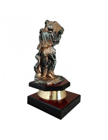FIGURA TROFEO JUGADOR DARDOS 31x20