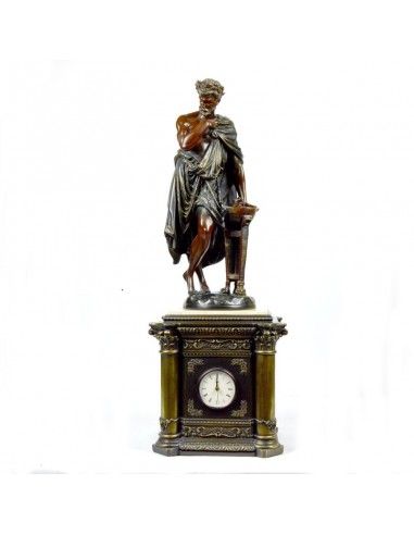 RELOJ DE SOBREMESA CON FIGURA GRIEGA