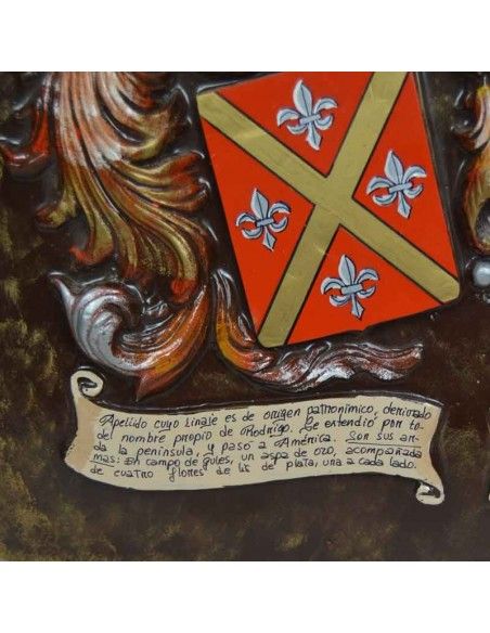 HERALDICO APELLIDOS EN PIEDRA